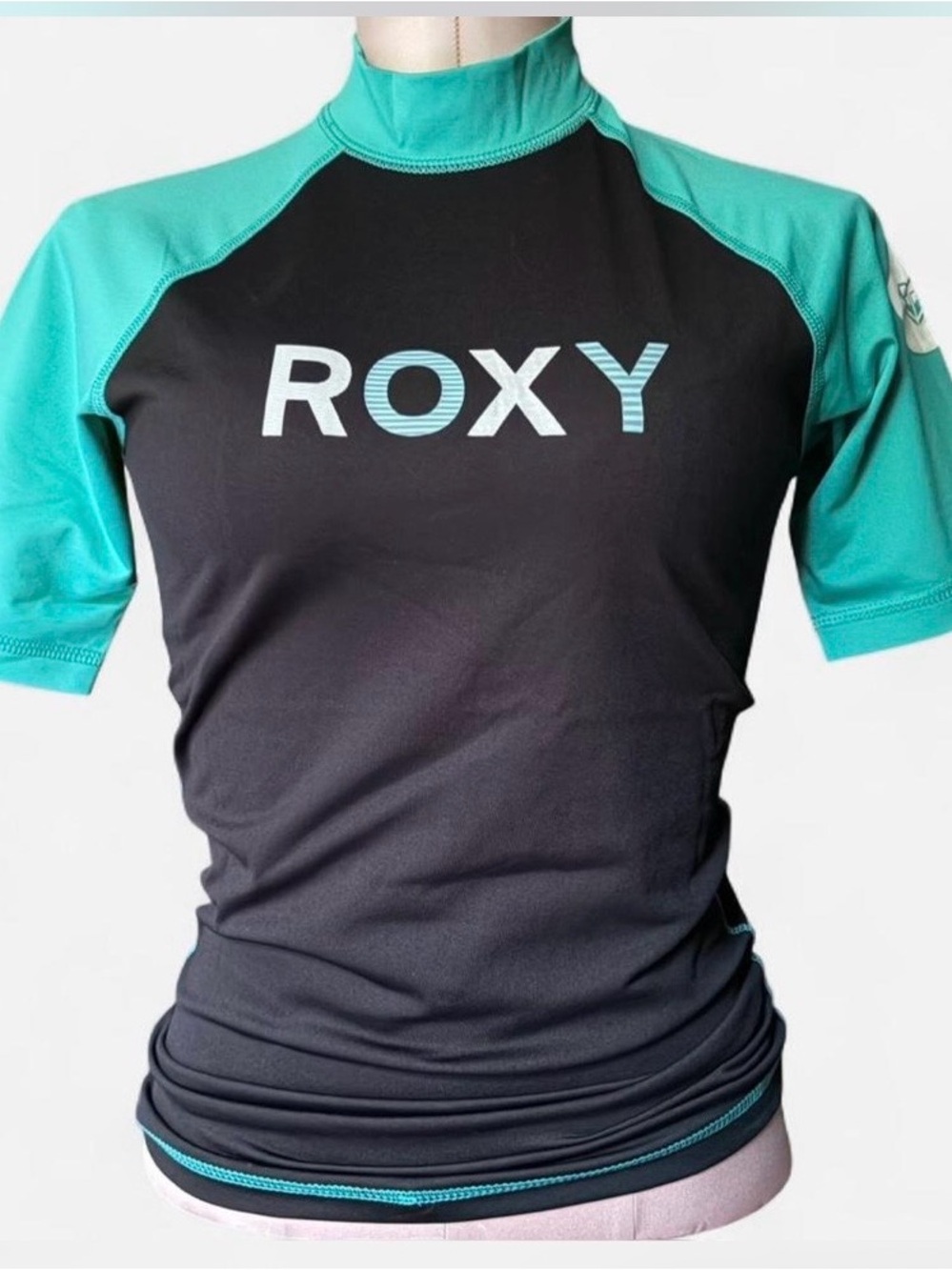 Roxy rash guard